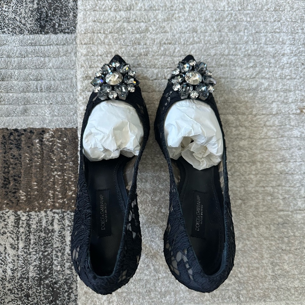 Dolce & Gabbana Black Lace rainbow pumps with brooch detailing - Size IT 36/US6 - Picture 6 of 8